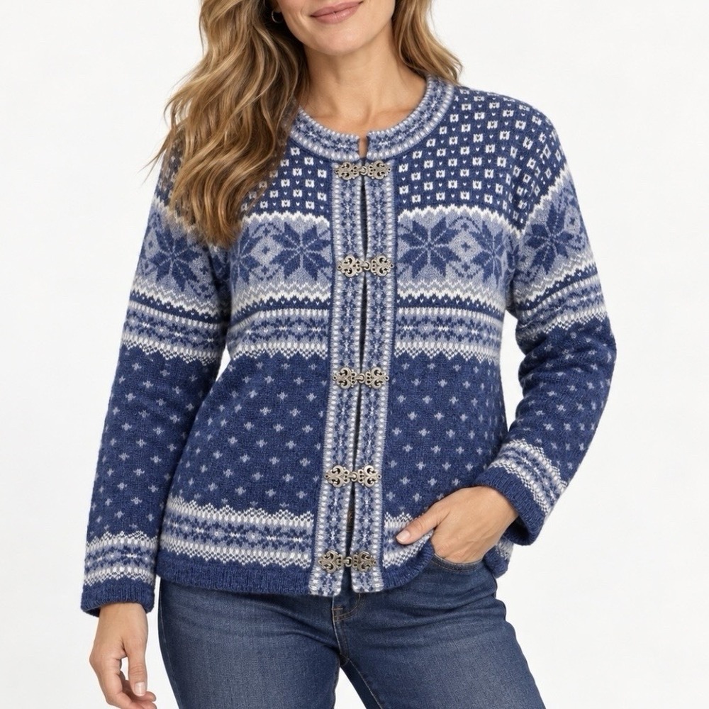 SKYR Norwegian Wool Sweater Cardigan Blue Fair Isle Front Metal Clasps MEDIUM